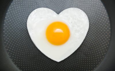 Puedes comer tres huevos al día sin problema