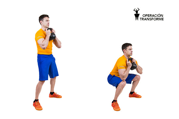 sentadilla cáliz goblet squat kettlebell