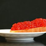 Por qué comer caviar (del barato también)